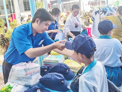 Bí thư Đoàn phường năng động