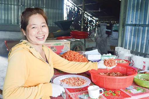 Chuẩn bị đặc sản cung ứng cho Festival Tôm