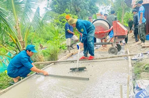 Xung kích, tình nguyện đảm bảo an toàn giao thông