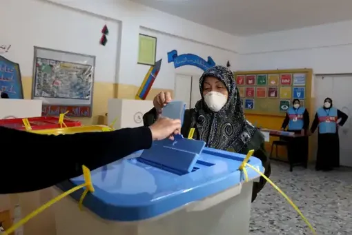 Phụ nữ Libya đấu tranh chống tấn công trực tuyến