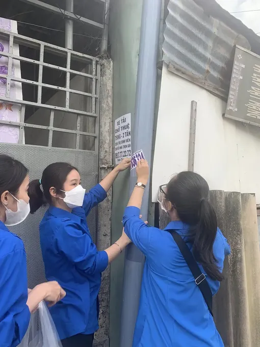 Làm đẹp phố phường