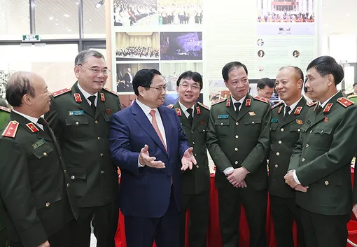 Không để bị động, bất ngờ về chiến lược và an ninh, trật tự