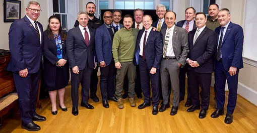 Nga, Ukraine thúc đẩy cuộc đua nguy hiểm