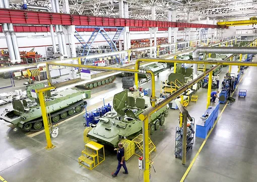 Sôi sục thị trường sản xuất vũ khí