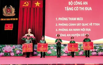 Xây dựng lực lượng Công an TP Cần Thơ trong sạch, vững mạnh, đáp ứng yêu cầu, nhiệm vụ trong tình hình mới Xây dựng lực lượng Công an TP Cần Thơ trong sạch, vững mạnh, đáp ứng yêu cầu, nhiệm vụ trong tình hình mới