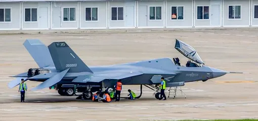 Trung Quốc “châm ngòi” cuộc đua chiến đấu cơ tàng hình Pakistan - Ấn Độ?