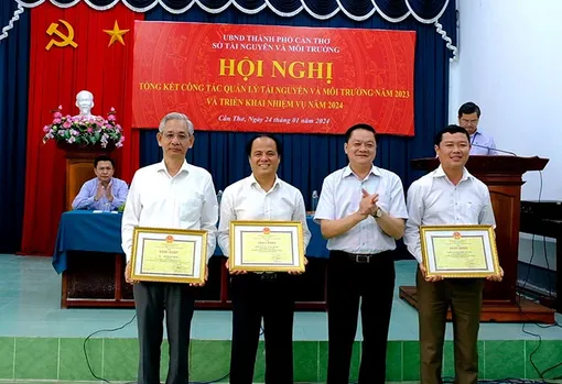 Chủ động tham mưu, đề xuất các giải pháp quản lý hiệu quả lĩnh vực tài nguyên và môi trường