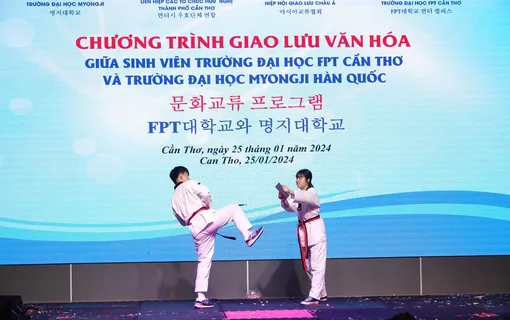 Sinh viên Trường Đại học FPT Cần Thơ và Trường Đại học Khoa học Tự nhiên Myongji (Hàn Quốc) giao lưu văn hóa