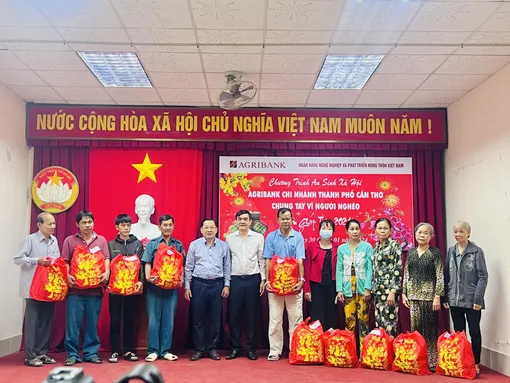 Agribank Chi nhánh Cần Thơ chung tay vì người nghèo trên địa bàn quận Ninh Kiều