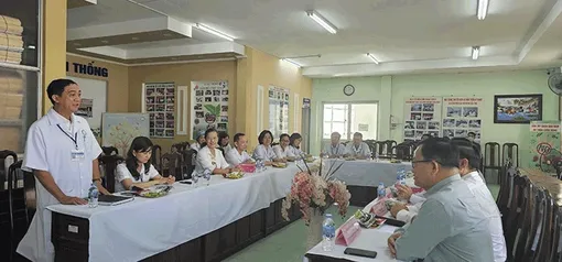 Lãnh đạo thành phố thăm, chúc Tết các cơ sở y tế