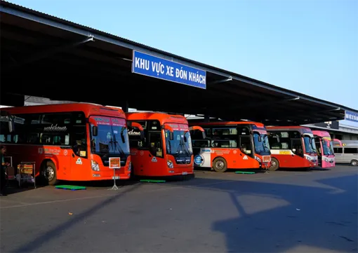 Hoạt động vận tải hành khách ổn định trong ngày đầu nghỉ Tết