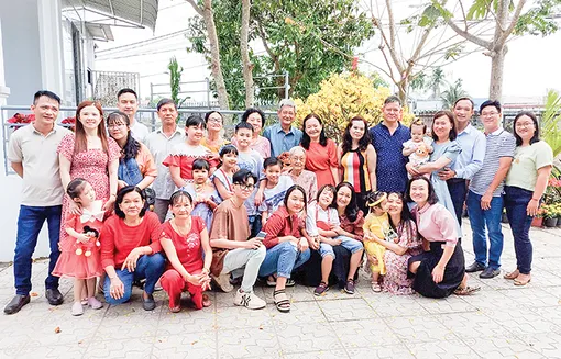 Đầm ấm nếp nhà