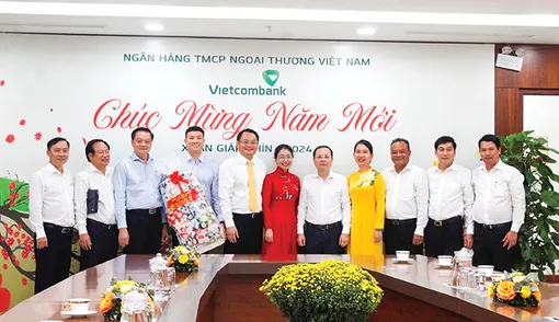 Lãnh đạo Thành ủy, HĐND, UBND TP Cần Thơ “xông đất” doanh nghiệp nhân dịp đầu Xuân Giáp Thìn