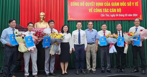 Sở Y tế TP Cần Thơ công bố các quyết định về công tác cán bộ