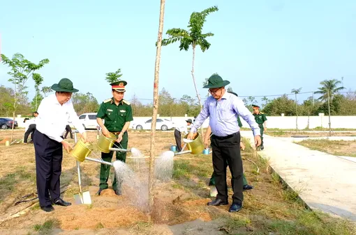 Bộ Chỉ huy Quân sự thành phố phát động “Tết trồng cây đời đời nhớ ơn Bác Hồ”