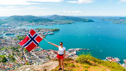 Hạnh phúc song hành cùng bình đẳng giới