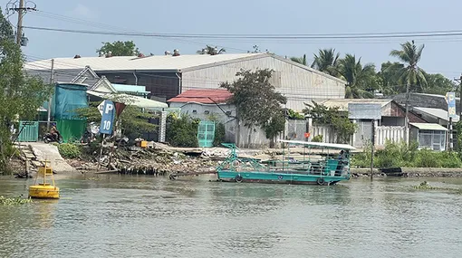 Bến đò chợ Ô Môn đã hoạt động