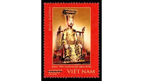 Phát hành Bộ tem “Kỷ niệm 1.100 năm sinh Đinh Tiên Hoàng đế (924-979)”