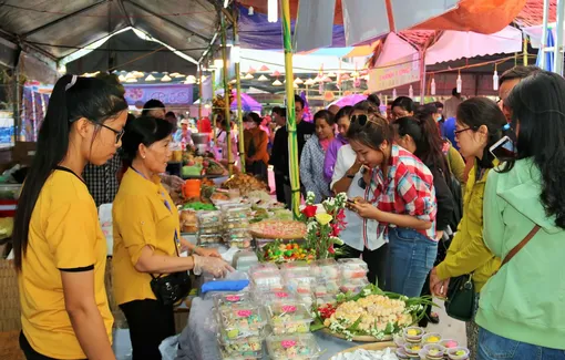 Thành lập Ban tổ chức Lễ hội Bánh dân gian Nam Bộ lần thứ XI - năm 2024