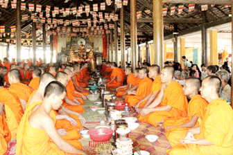 សុក​ត្រាំង ផ្សព្វ​ផ្សាយ​ផែន​ការ​បុណ្យ​ចូល​ឆ្នាំ​កង​ទ័ព-ប្រ​ជា​ជន អំ​ណរ​បុណ្យ​ចូល​ឆ្នាំ​ថ្មី ឆ្នាំ២០២៤