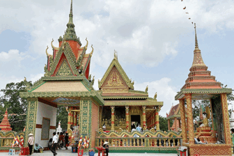 សម្ពោធ​ព្រះ​វិហារ​វត្ត​អូរ​ជុំ​អា​រាម​ព្រែក​ចេក