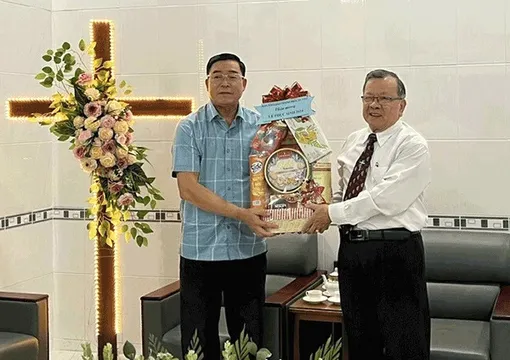 Thăm, chúc mừng Lễ Phục sinh