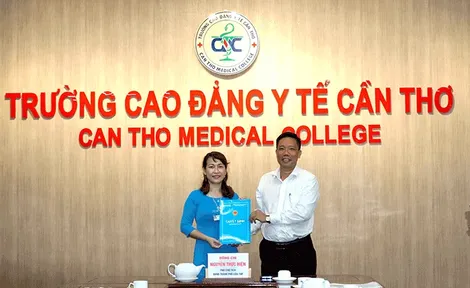 Bà Kiều Thị Diễm Trang giữ chức vụ Phó Hiệu trưởng Trường Cao đẳng Y tế Cần Thơ
