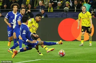 Dortmund xuất sắc giành vé vào bán kết