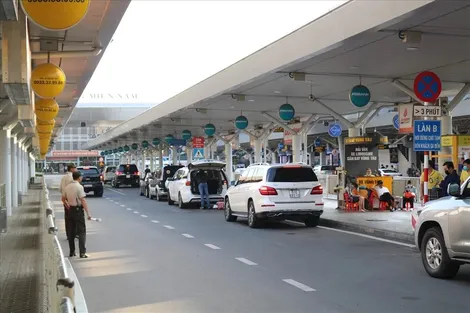 Cẩm nang an toàn khi sử dụng dịch vụ taxi đến sân bay Nội Bài