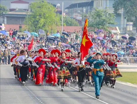 Lần đầu tiên hợp luyện toàn bộ khối diễu binh, diễu hành Lễ Kỷ niệm 70 năm Chiến thắng Điện Biên Phủ