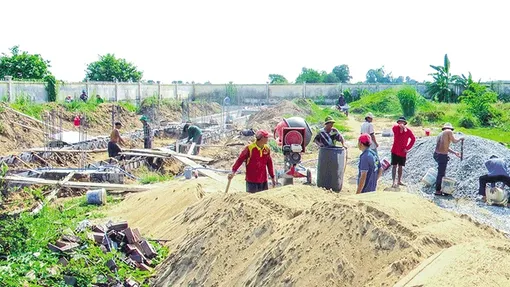 Tập trung phát triển kinh tế - xã hội an toàn, bền vững