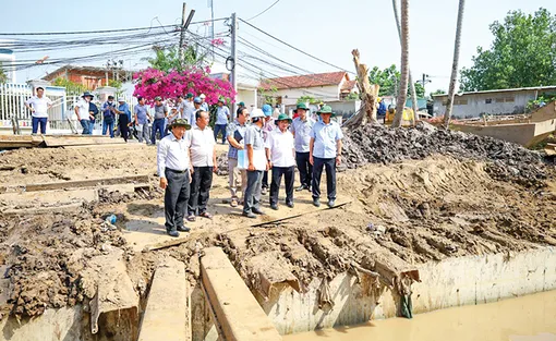 Nhiều giải pháp tháo gỡ khó khăn, thúc đẩy phát triển kinh tế - xã hội