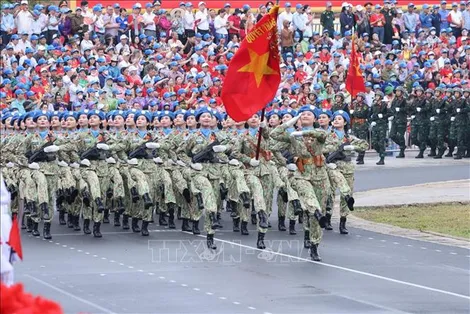 Lễ mít tinh, diễu binh, diễu hành Kỷ niệm 70 năm Chiến thắng Điện Biên Phủ: Viết tiếp những bản hùng ca