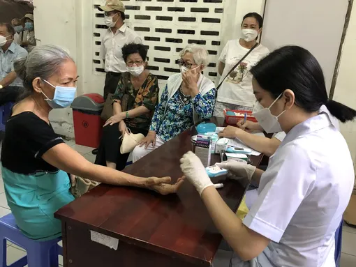 Nguy hại từ đồ uống có đường