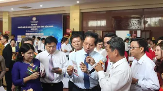 Agribank Tiền Giang giới thiệu nhiều giải pháp số ưu việt tại hội nghị chuyển đổi số ngành Ngân hàng tỉnh Tiền Giang