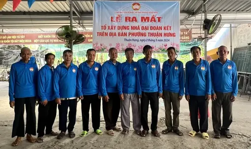 Thốt Nốt: Ra mắt mô hình Tổ xây dựng nhà Đại đoàn kết