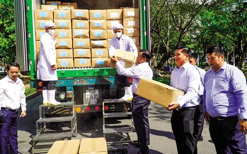 Phát triển ngành hàng sen theo hướng kinh tế tuần hoàn, tăng trưởng xanh