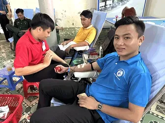 Hội Chữ thập đỏ tổ chức hiến máu tình nguyện