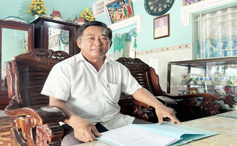 អ្នក​រួម​ចំ​ណែក​យ៉ាង​សកម្ម​ក្នុង​ការ​កសាង​ជន​បទ​ថ្មី​