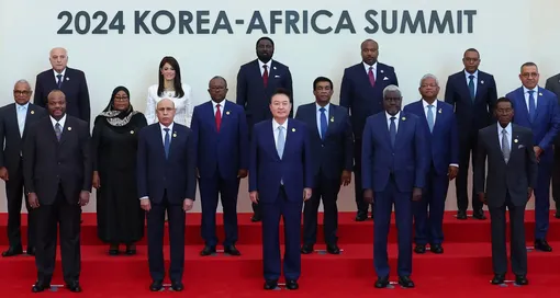 Hàn Quốc tìm kiếm chuỗi cung ứng từ châu Phi