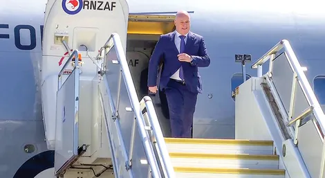 Máy bay của Thủ tướng New Zealand gặp sự cố trên đường đến Nhật