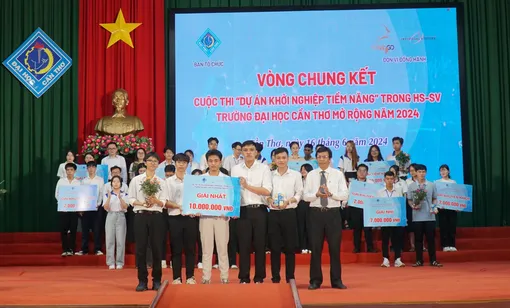 Trao giải Cuộc thi "Dự án khởi nghiệp tiềm năng" trong học sinh, sinh viên Trường Đại học Cần Thơ mở rộng năm 2024