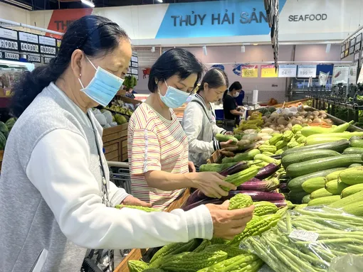 ​Kiểm soát chặt chẽ, tránh hiệu ứng tăng lương, tăng giá