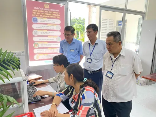 Đẩy nhanh tiến độ mua sắm trang thiết bị công nghệ thông tin phục vụ triển khai Đề án 06 và chuyển đổi số