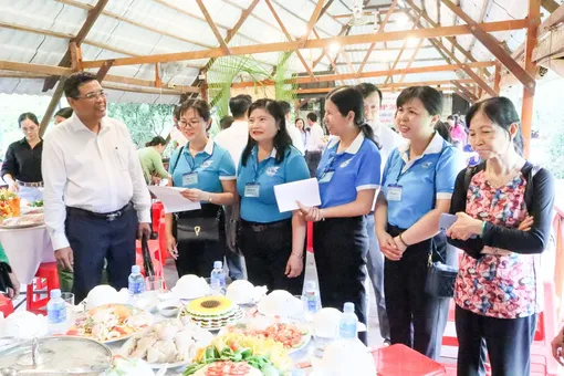 Tôn vinh giá trị truyền thống gia đình Việt Nam