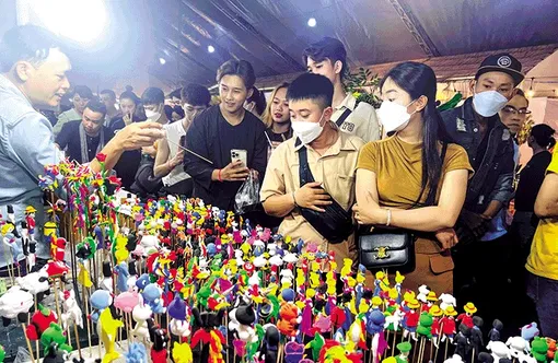 Phấn đấu thực hiện đạt và vượt các chỉ tiêu kinh tế - xã hội năm 2024