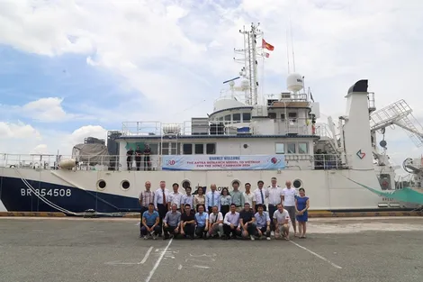 Khảo sát, nghiên cứu hải dương học ở vùng biển Việt Nam