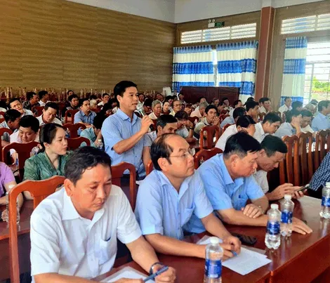 Ðoàn đại biểu Quốc hội TP Cần Thơ tiếp xúc cử tri các huyện Cờ Ðỏ, Vĩnh Thạnh