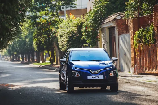 Tỉ phú Phạm Nhật Vượng lập công ty mua bán và cho thuê xe điện - thúc đẩy chuyển đổi xanh