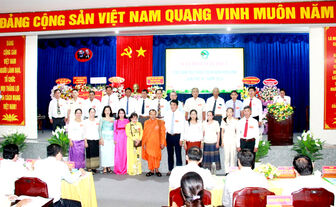 ស្រុក​ហ្វា​ប៊ិញ រៀប​ចំ​មហា​សន្និ​បាត​គំរូ មហា​សន្និ​បាត​តំ​ណាង​បណ្តា​ជន​ជាតិ​ភាគ​តិច